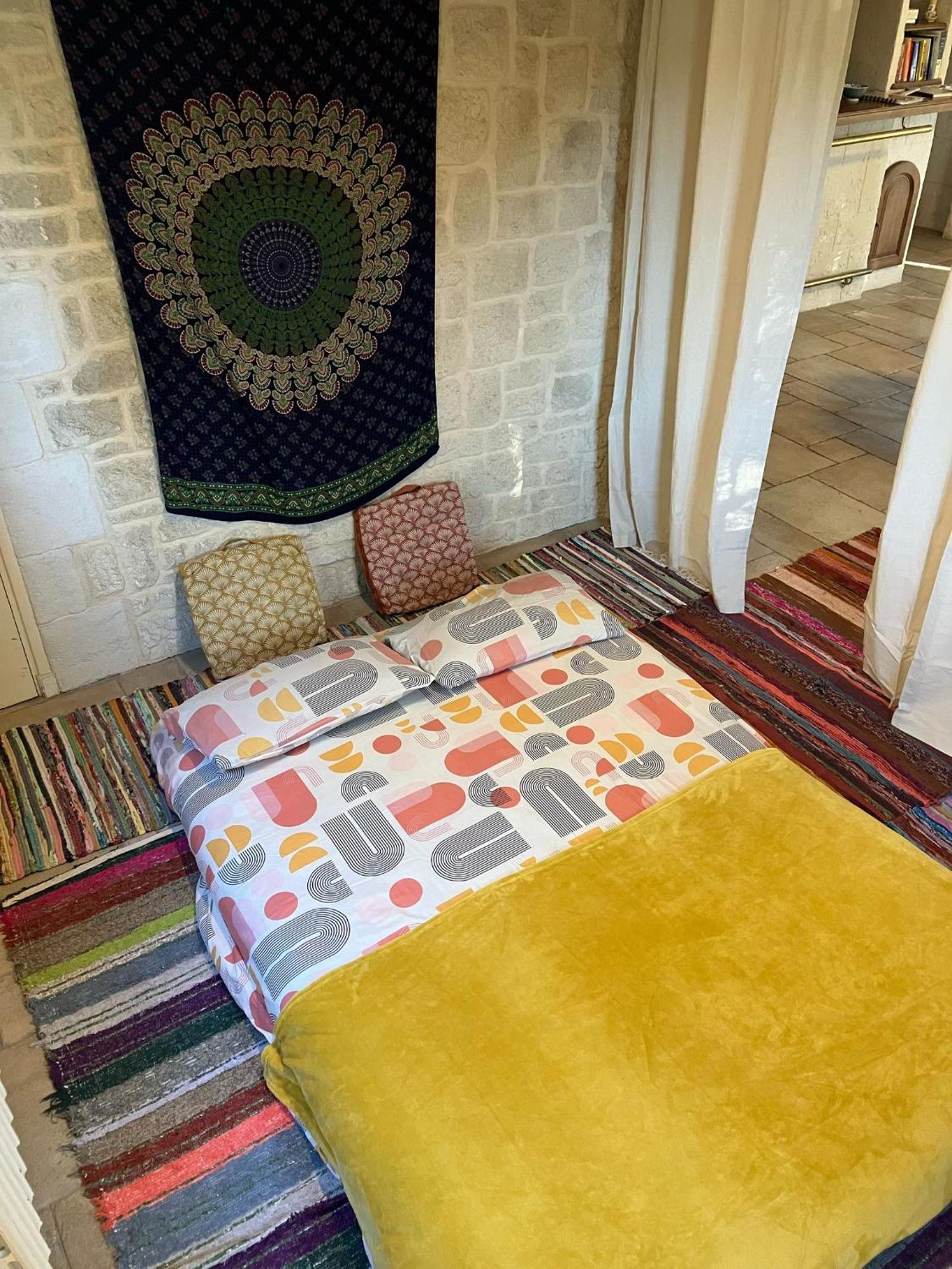 With Private Jacuzzi, Shiatsu & Healthy Food Ladern-sur-Lauquet