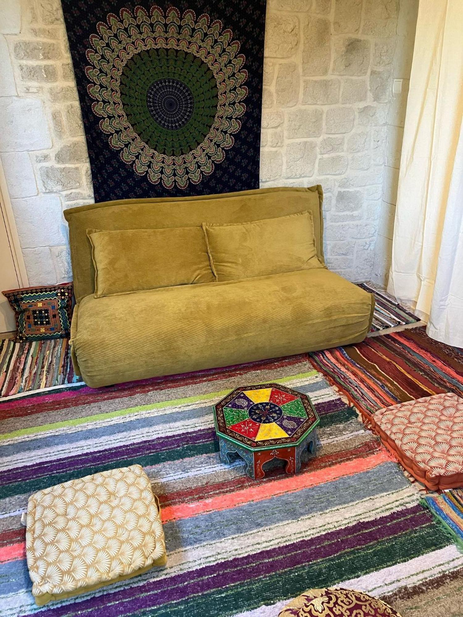 With Private Jacuzzi, Shiatsu & Healthy Food Apartment Ladern-sur-Lauquet